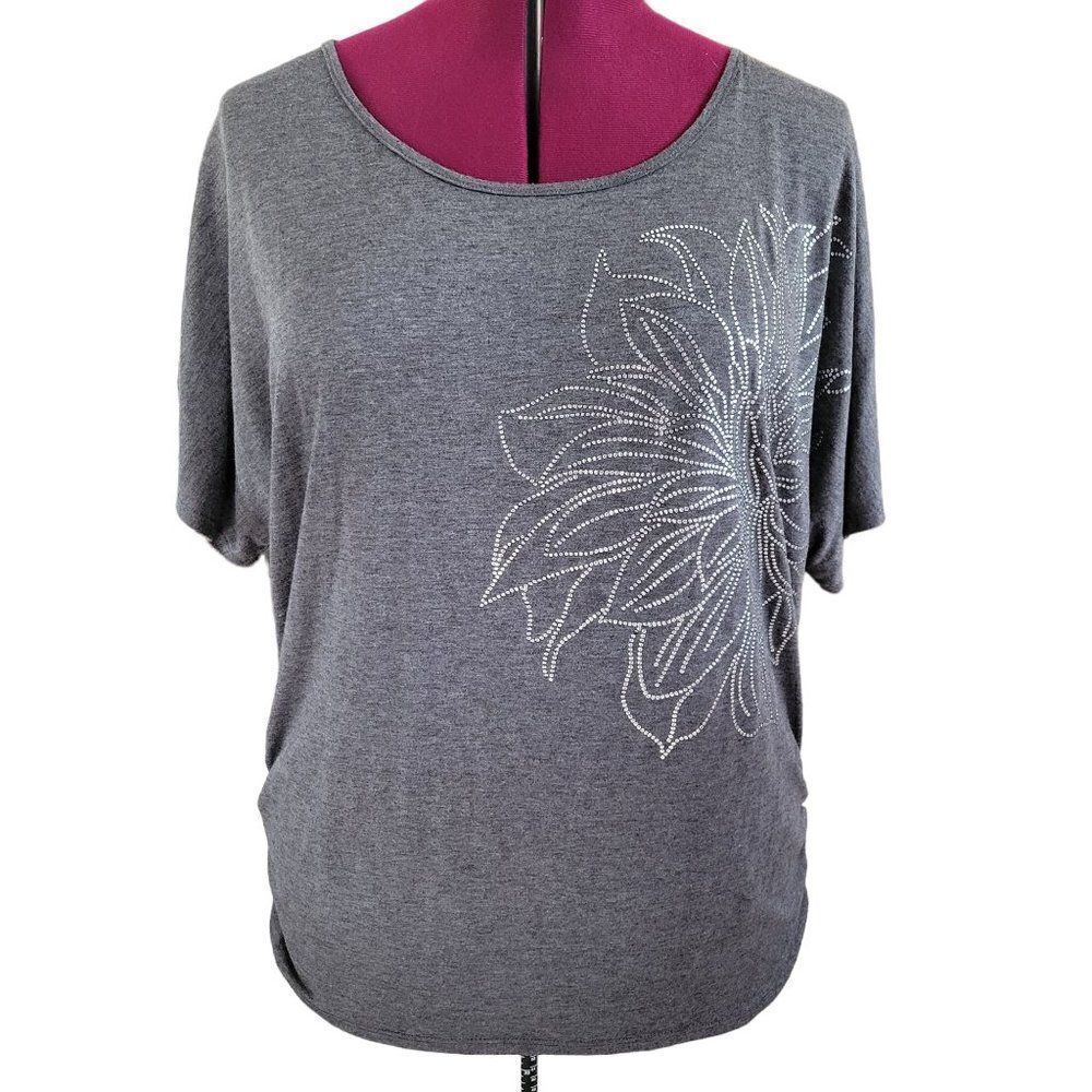 Espresso Gray Studded Print Top (Size 2X)